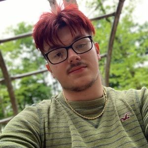 Meet your Posher, Adam